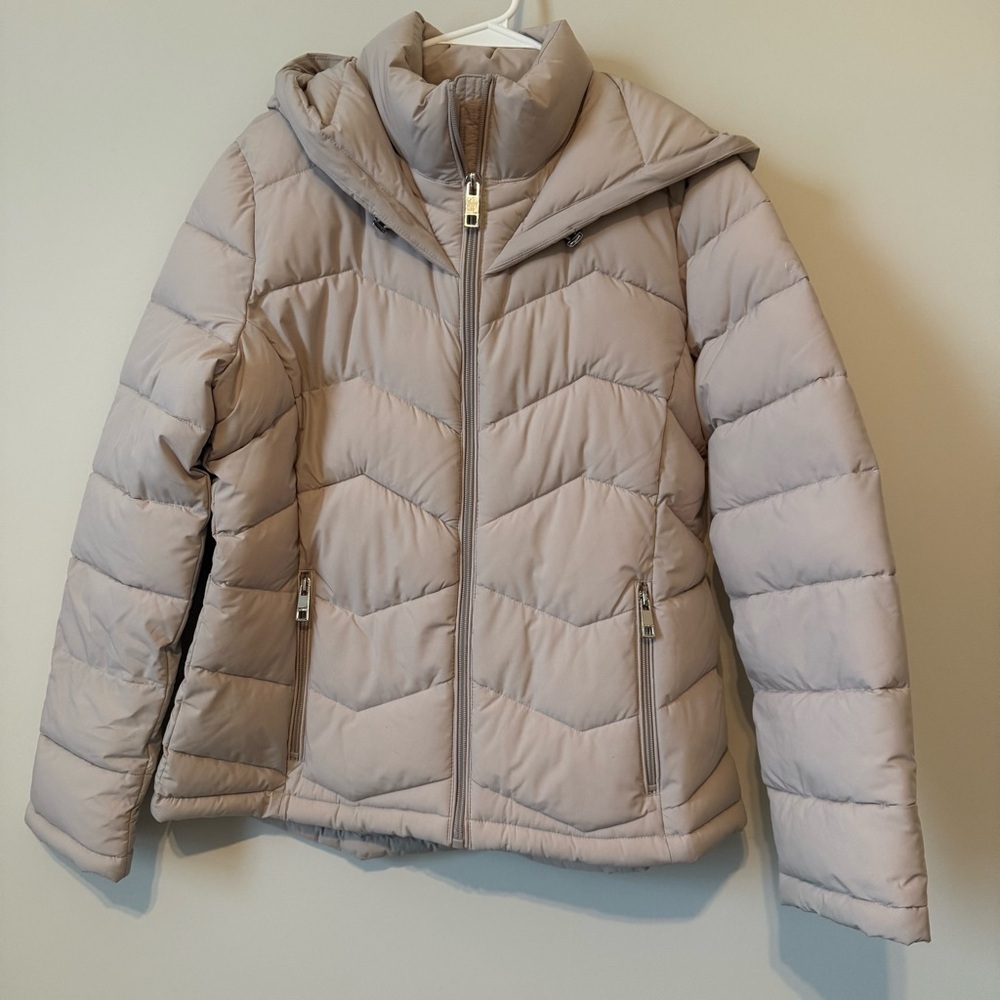Calvin Klein Light Beige Taupe Short Zip-Up Hooded Quilted Puffer Women’s Jacket